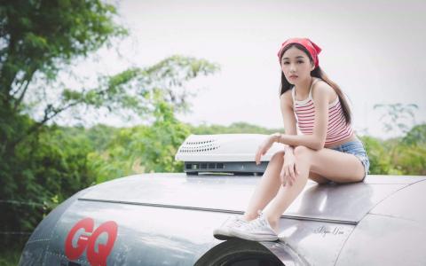 美女热裤图片 _ 第(8)张