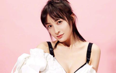 蒋依依仙气白裙清纯高清桌面壁纸第1张