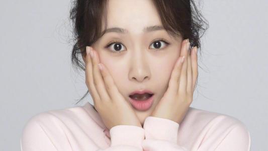高清中国内地影视北京女演员杨紫温婉雅致写真图片桌面壁纸第2张