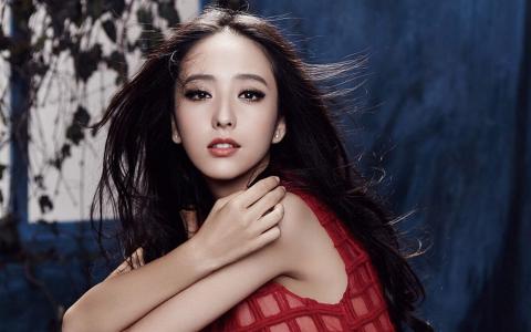 高清中国内地新疆伊犁影视女演员佟丽娅美艳性感高清桌面壁纸第3张
