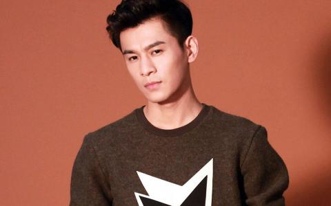 中国内地广西壮族自治区桂林影视男演员乔振宇暖男风秋季写真图片桌面壁纸第1张