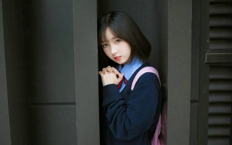漂亮大陆90后粉嫩美女学生妹校园清纯写真高清壁纸第0张