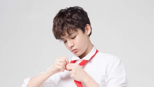 侯明昊图片 _ 第(3)张