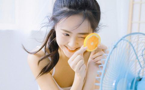低胸装图片 _ 第(9)张