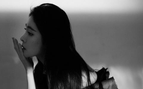 中国大陆天津女歌手张碧晨湖南卫视跨年晚会图片第3张