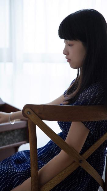 高清中国南京女演员成熟知性美女海清干练洒脱刚柔并蓄时尚写真第1张