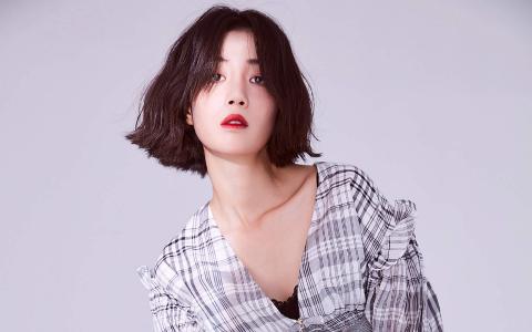 高清北京美女李溪芮时尚有范写真图片桌面壁纸第0张