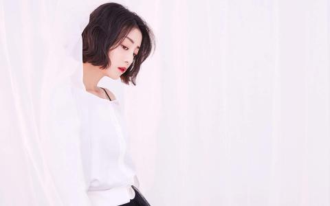 高清北京美女李溪芮时尚有范写真图片桌面壁纸第3张