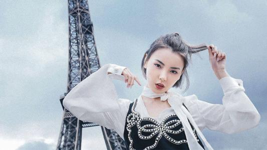 清北京性感美女赵宇彤黑白复古格调写真图片第5张