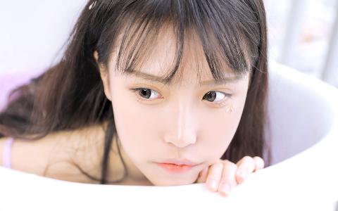 性感美女许晴白衬衫电脑桌面壁纸下载第3张