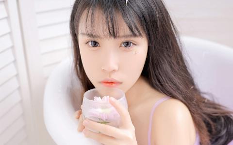性感美女许晴白衬衫电脑桌面壁纸下载第4张