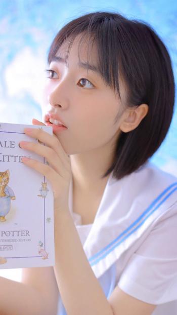 美女沈月第5张