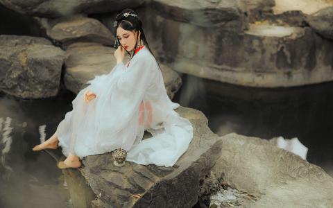 汉服美女图片 _ 第(1)张