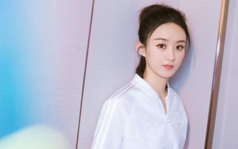 迪丽热巴红皮裙性感高清手机壁纸第2张
