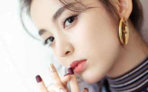 古力娜扎图片 _ 第(1)张