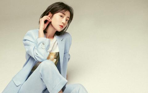 高清北京美女李溪芮时尚有范写真图片桌面壁纸第2张