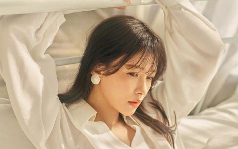 林省通化市集安女明星孙怡清新甜美写真桌面壁纸第1张