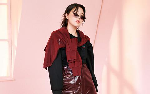 高清中国内地代黑龙江省哈尔滨新生女演员阚清子眼眸动人清新性感时尚大气艺术写真图片第3张