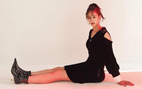 高清中国台湾影视女演员张钧甯时尚性感写真高清桌面壁纸第1张