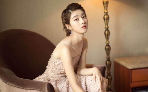 高清台湾美女李凯馨个性时髦写真桌面壁纸第3张
