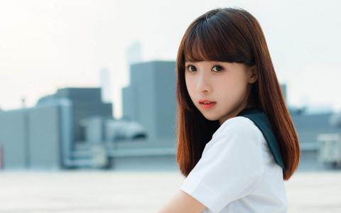 性感美女许晴白衬衫电脑桌面壁纸下载第1张