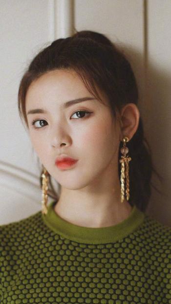 杨超越图片 _ 第(5)张