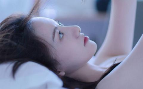 酷炫红色跑车图片高清电脑壁纸第6张
