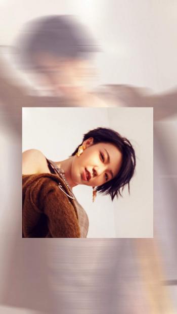 高清大陆黑龙江齐齐哈尔女演员吴莫愁时尚写真高清手机壁纸第1张