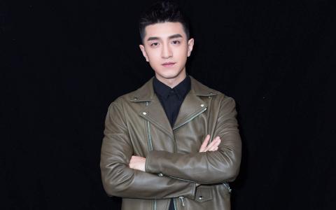 金瀚帅气俊朗时尚写真图片第5张