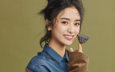 美女沈月图片 _ 第(6)张