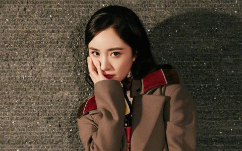 中国内地北京影视女演员杨幂时髦个性写真图片桌面壁纸第1张