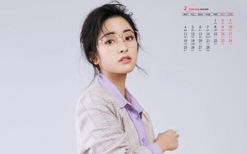 美女沈月图片 _ 第(1)张