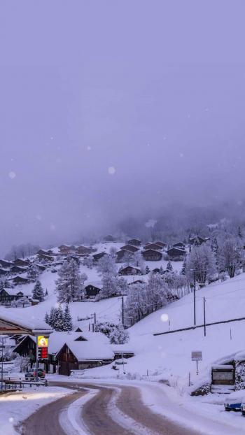 梦幻唯美冬日雪景图片手机壁纸第1张