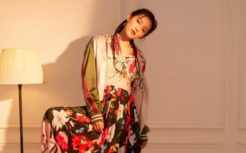 美女苏青图片 _ 第(5)张