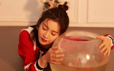 美女苏青图片 _ 第(6)张