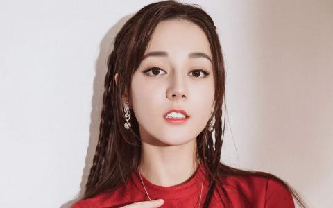 迪丽热巴第1张