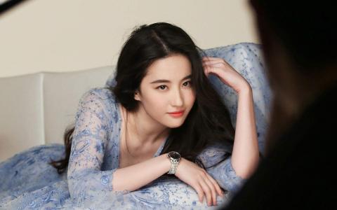 性感桌面图片 _ 第(5)张
