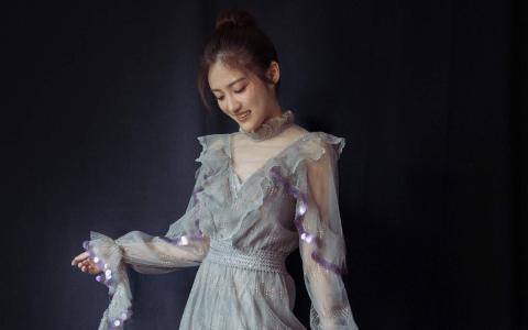 中国内地海市女演员汤梦佳甜美迷人写真桌面壁纸第0张