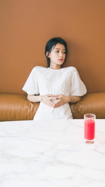 林省通化市集安女明星孙怡清新甜美写真桌面壁纸第1张