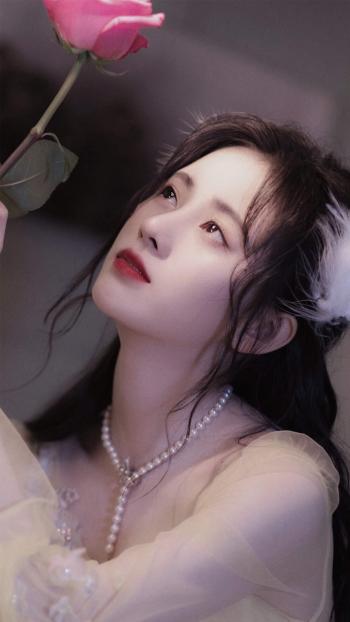 高清四川省遂宁美女鞠婧祎甜美自拍照图片第0张