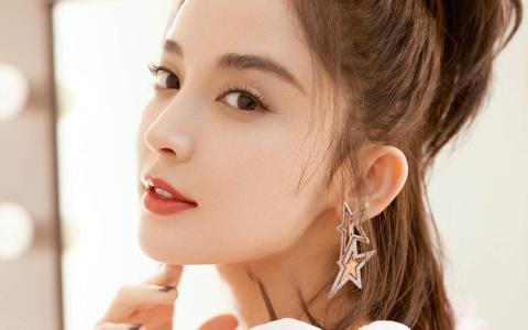 古力娜扎图片 _ 第(1)张