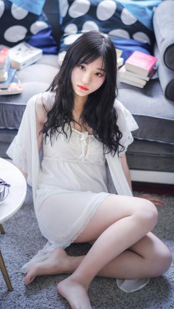 养眼美女第0张