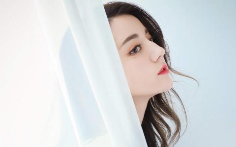 迪丽热巴图片 _ 第(1)张