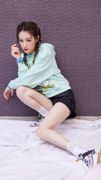 迪丽热巴图片 _ 第(2)张