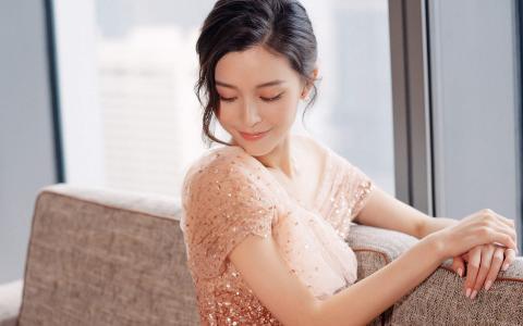 文咏珊图片 _ 第(1)张