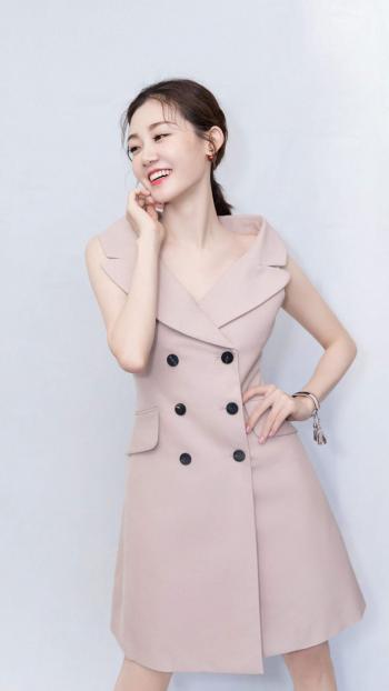 女星苗苗图片 _ 第(3)张