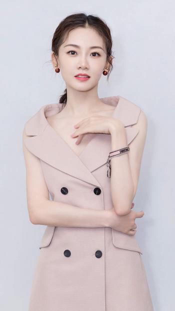 女星苗苗图片 _ 第(8)张
