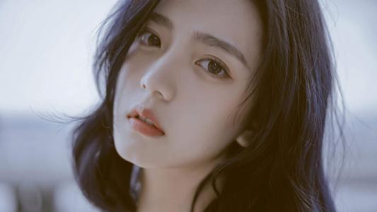 周冬雨海边性感高清桌面壁纸第5张