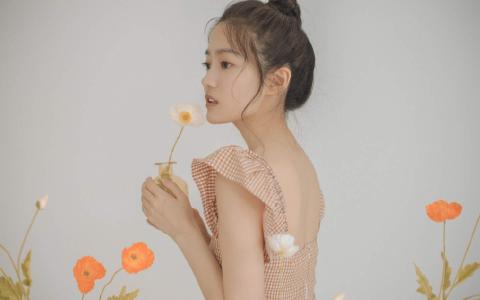 汤梦佳图片 _ 第(1)张