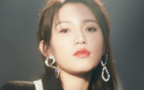 美女苏青图片 _ 第(3)张